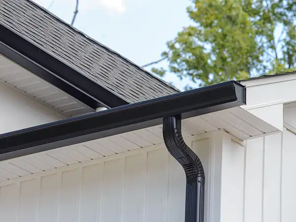 Black gutter system
